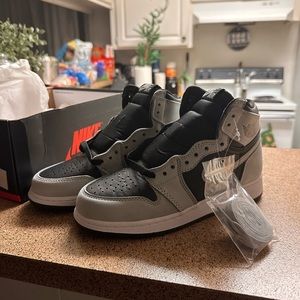 Nike Air Jordan 1 Retro Shadow 2.0